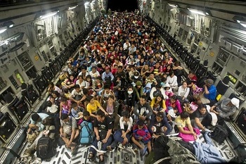 C-17 Manila.jpg
