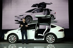 Elon Musk modelX.jpg