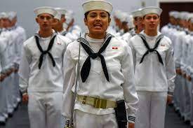 Navy recruits2.jpg