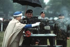 Queen Elizabeth4.jpg